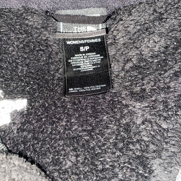 The North Face Osito Jacket - Picture 2 of 3
